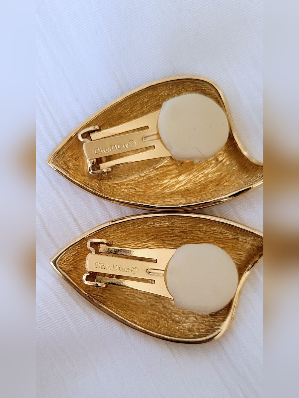 Vintage Christian Dior Copyright Gold and Black Statement Clip-On Earrings 1980s - Picture 10 of 12